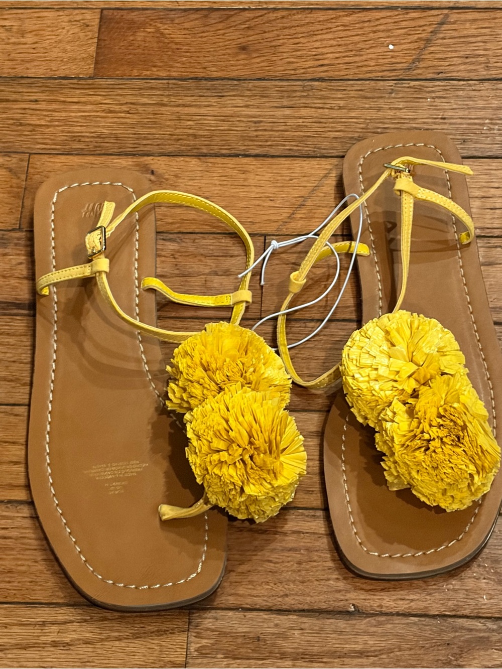 H&M Appliqué Mustard pom pom sandals Size 10/41 NEW